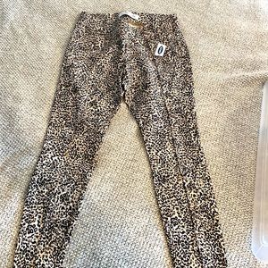 NWT Legging in Cheetah Print 🐆🖤